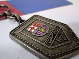 LLAVERO FCB BANDERIN METAL (CO)  1899   * OFERTA *