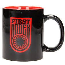 FIRTS ORDER SIMBOLO Y  LOGO TAZA NEGRA ROJA  STAR