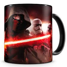 KYLO Y STORMTROOPERS TAZA NEGRA ROJA CERAMICA STAR