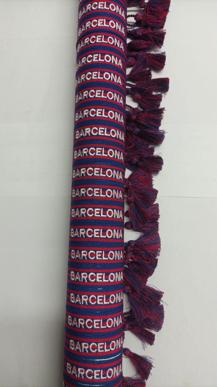 PULSERA BARCELONA ( BLAUGRANA) LETRA  BLANCA